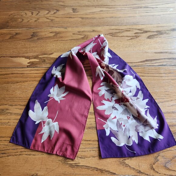 2/$20 SALE!  UGNA scarf - Picture 5 of 5